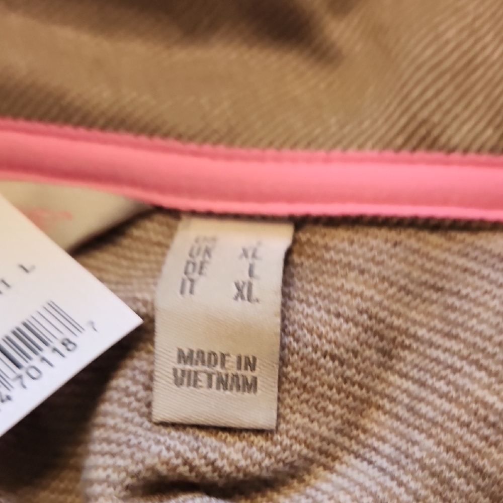 Isaac Mizrahi Tan and Pink Shirt - Picture 9 of 13